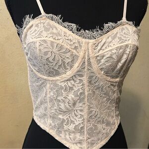 Hunter & Brown lace crop top